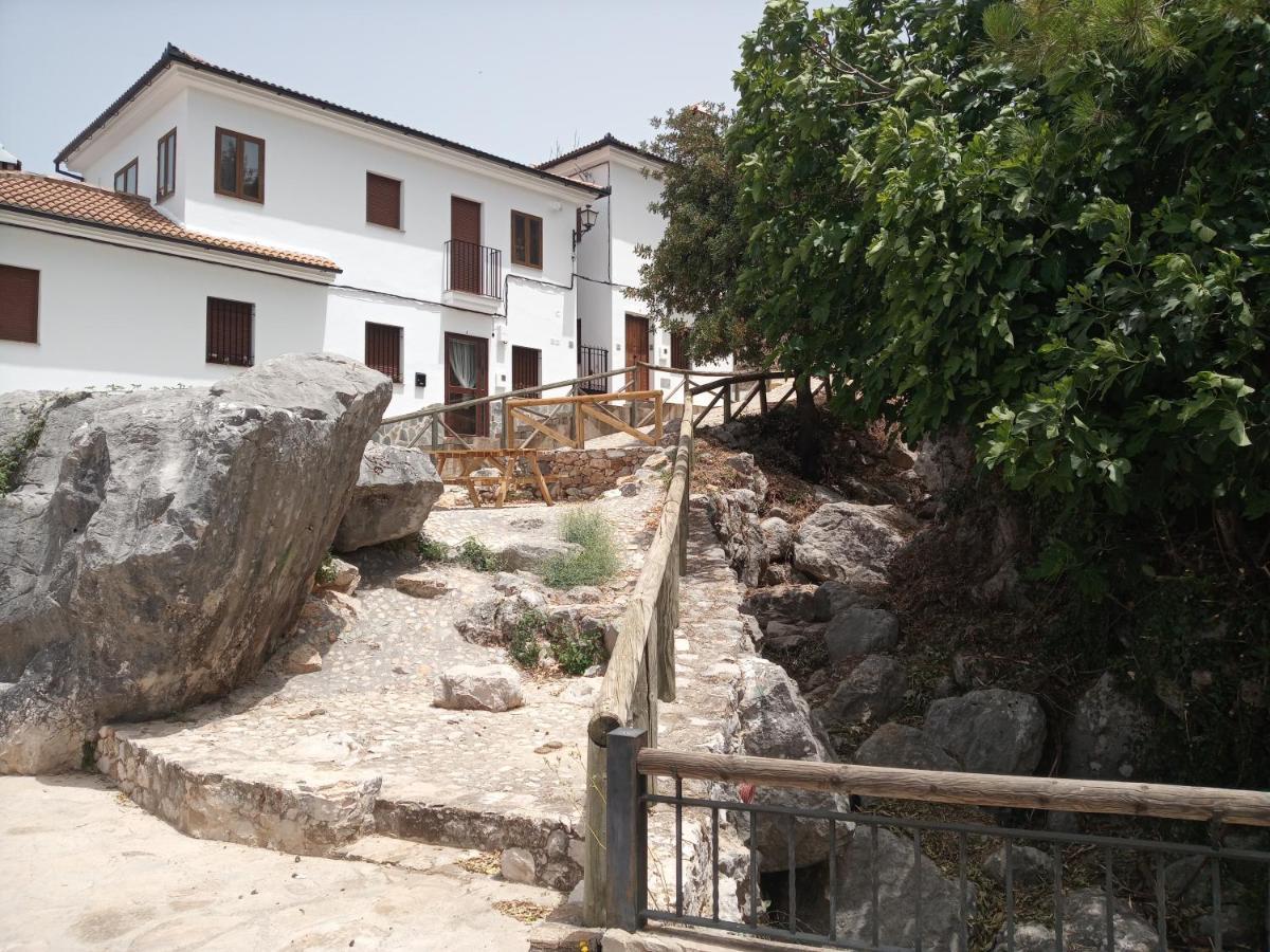 Apartamento El Arroyo Apartment Benaocaz Exterior photo